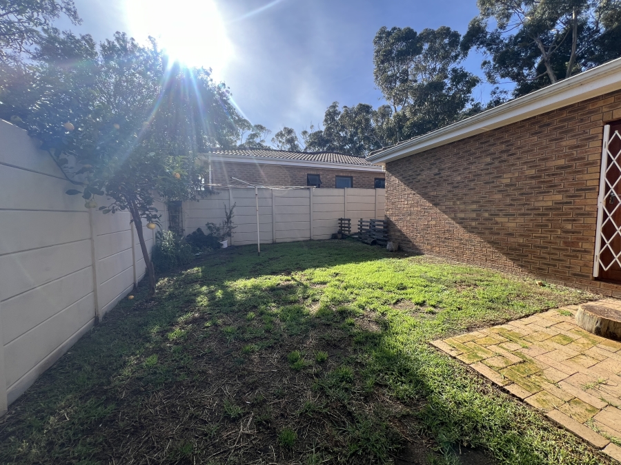 3 Bedroom Property for Sale in Sonstraal Heights Western Cape